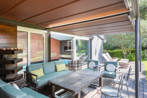 Villa de 6 dormitorios en venta en Sant Vicenc De Montalt, Barcelona, Cataluña, Spain № 4356 - foto 14