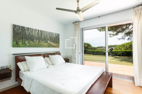 Villa de 6 dormitorios en venta en Sant Vicenc De Montalt, Barcelona, Cataluña, Spain № 4356 - foto 23