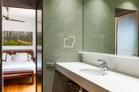 Villa de 6 dormitorios en venta en Sant Vicenc De Montalt, Barcelona, Cataluña, Spain № 4356 - foto 24