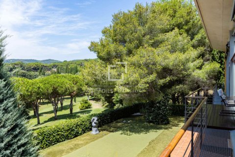 Villa de 6 dormitorios en venta en Sant Vicenc De Montalt, Barcelona, Cataluña, Spain № 4356 - foto 19