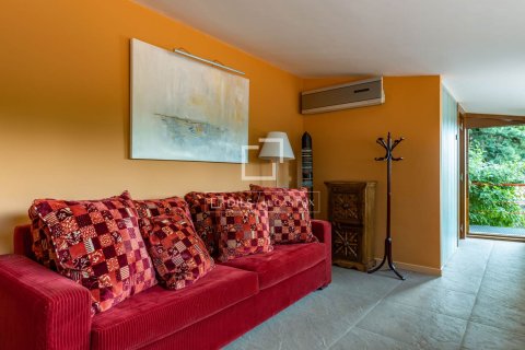Villa de 6 dormitorios en venta en Sant Vicenc De Montalt, Barcelona, Cataluña, Spain № 4356 - foto 21