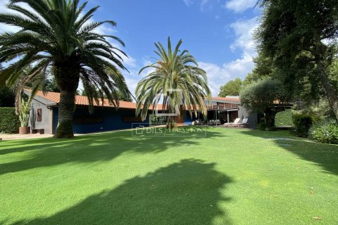 Villa de 6 dormitorios en venta en Sant Vicenc De Montalt, Barcelona, Cataluña, Spain № 4356 - foto 2