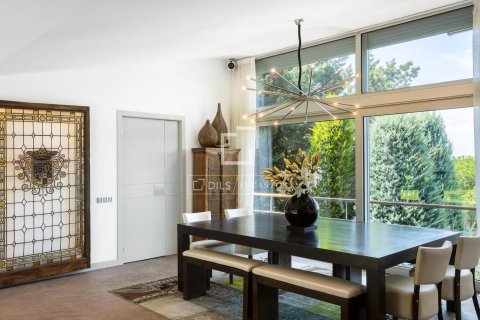 Villa de 6 dormitorios en venta en Sant Vicenc De Montalt, Barcelona, Cataluña, Spain № 4356 - foto 9