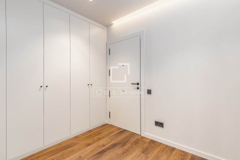 Apartamento de 2 dormitorios en venta en Barcelona, Cataluña, Spain № 4357 - foto 30