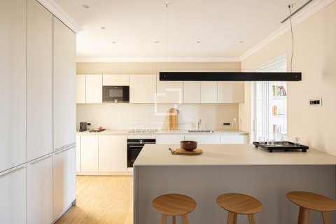 Купить квартиру в Барселона, Испания с 3 спальни, 182м², № 4359 - фото 17