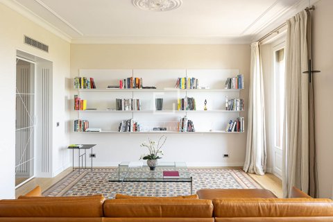 Купить квартиру в Барселона, Испания с 3 спальни, 182м², № 4359 - фото 10