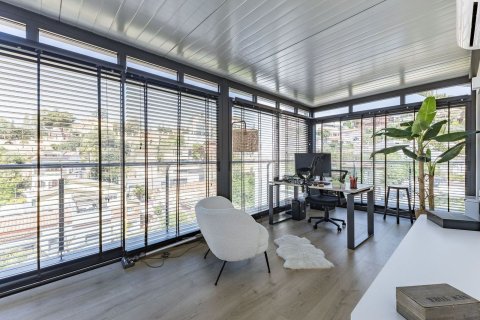 5 bedrooms house for sale in Esplugues de Llobregat, Barcelona, Catalonia, Spain № 8144 - photo 13