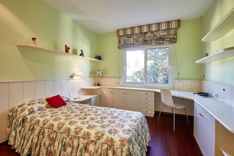 Купить дом в Сан-Жуст-Десверн, Испания с 7 комнат, 562м², № 8145 - фото 28