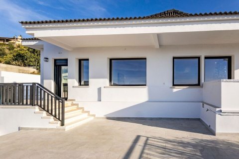 Сasa de 7 dormitorios en venta en Esplugues de Llobregat, Barcelona, Cataluña, Spain № 8142 - foto 15