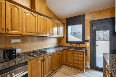 Сasa de 7 dormitorios en venta en Esplugues de Llobregat, Barcelona, Cataluña, Spain № 8142 - foto 25