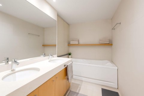 Сasa de 5 dormitorios en venta en Esplugues de Llobregat, Barcelona, Cataluña, Spain № 8143 - foto 22