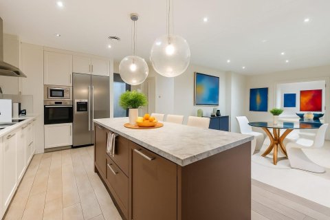 Сasa de 5 dormitorios en venta en Esplugues de Llobregat, Barcelona, Cataluña, Spain № 8143 - foto 8