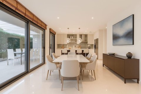 Сasa de 5 dormitorios en venta en Esplugues de Llobregat, Barcelona, Cataluña, Spain № 8143 - foto 5