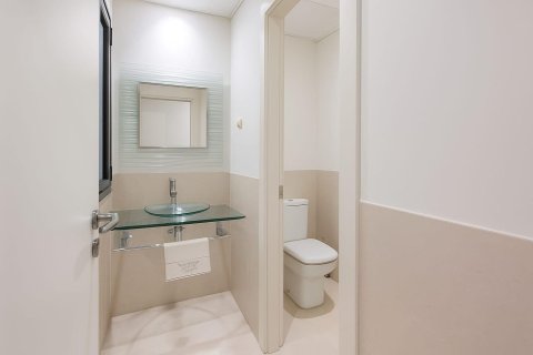 Сasa de 5 dormitorios en venta en Esplugues de Llobregat, Barcelona, Cataluña, Spain № 8143 - foto 15