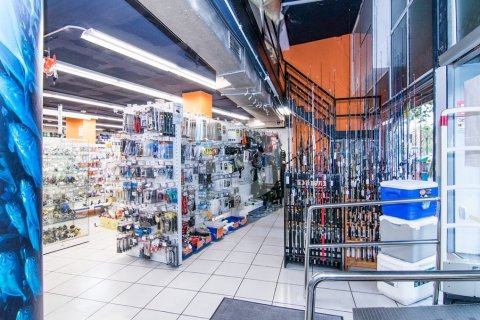 Propiedad comercial de 685 m² en venta en Ciudad Vieja, Barcelona, Cataluña, Spain № 5199
