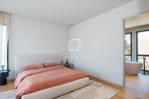 Villa de 6 dormitorios en venta en Sant Cugat del Vallès, Barcelona, Cataluña, Spain № 4330 - foto 19