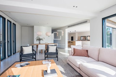 Villa de 6 dormitorios en venta en Sant Cugat del Vallès, Barcelona, Cataluña, Spain № 4330 - foto 7