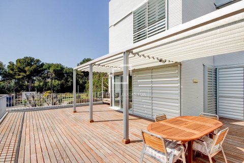 Apartamento de 5 dormitorios en venta en Sitges, Barcelona, Cataluña, Spain № 4333 - foto 4