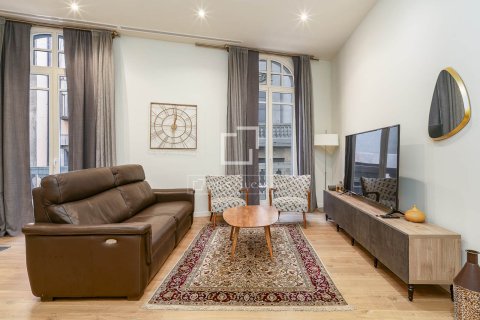 Apartamento de 4 dormitorios en venta en Barcelona, Cataluña, Spain № 6398 - foto 6