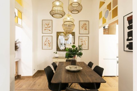 Купить квартиру в Барселона, Испания с 2 спальни, 105м², № 6402 - фото 8