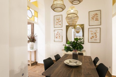 Купить квартиру в Барселона, Испания с 2 спальни, 105м², № 6402 - фото 9