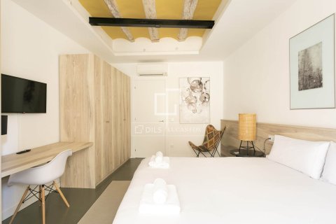 2 bedrooms apartment for sale in Barcelona, Catalonia, Spain № 6399 - photo 19