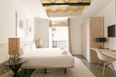2 bedrooms apartment for sale in Barcelona, Catalonia, Spain № 6399 - photo 17
