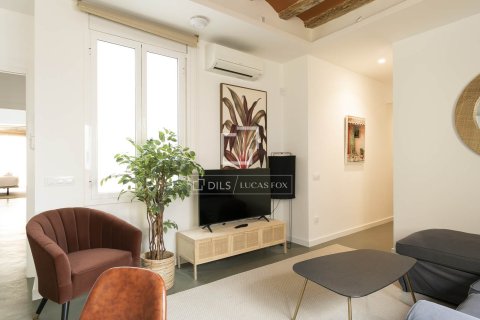 2 bedrooms apartment for sale in Barcelona, Catalonia, Spain № 6399 - photo 4