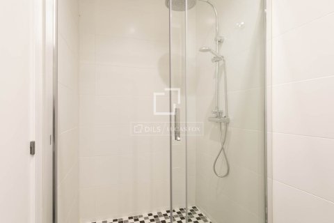 2 bedrooms apartment for sale in Barcelona, Catalonia, Spain № 6399 - photo 27