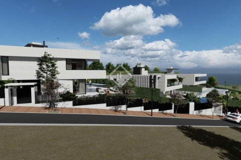 Villa de 7 dormitorios en venta en Teia, Barcelona, Cataluña, Spain № 3937 - foto 14