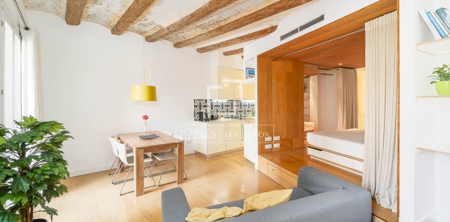Apartamento de 1 dormitorio en venta en Barcelona, Cataluña, Spain № 3939