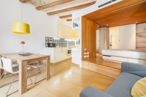 Apartamento de 1 dormitorio en venta en Barcelona, Cataluña, Spain № 3939 - foto 2