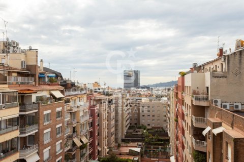 Ático de 4 dormitorios en venta en Barcelona, Cataluña, Spain № 5531 - foto 10
