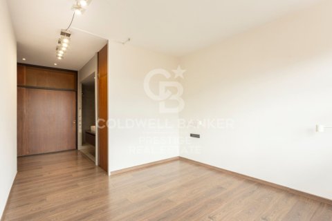 Ático de 4 dormitorios en venta en Barcelona, Cataluña, Spain № 5531 - foto 24