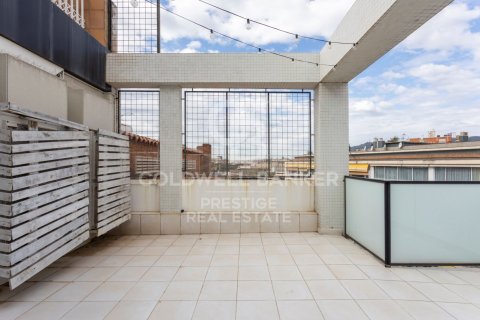 Ático de 4 dormitorios en venta en Barcelona, Cataluña, Spain № 5531 - foto 7