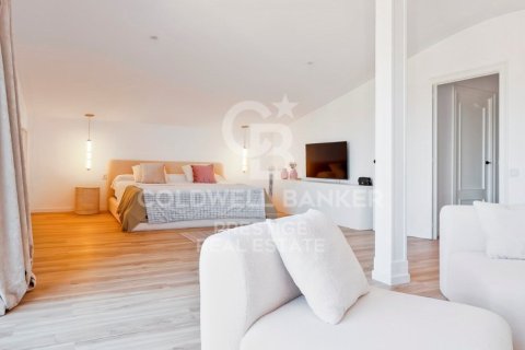 Сasa de 7 dormitorios en venta en Esplugues de Llobregat, Barcelona, Cataluña, Spain № 5526 - foto 17