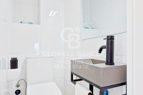 Сasa de 7 dormitorios en venta en Esplugues de Llobregat, Barcelona, Cataluña, Spain № 5526 - foto 11