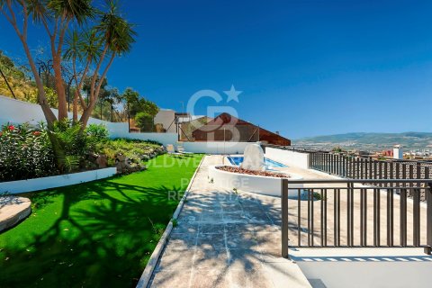 Сasa de 7 dormitorios en venta en Esplugues de Llobregat, Barcelona, Cataluña, Spain № 5526 - foto 3