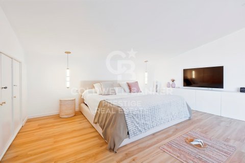 Сasa de 7 dormitorios en venta en Esplugues de Llobregat, Barcelona, Cataluña, Spain № 5526 - foto 19