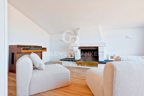 Сasa de 7 dormitorios en venta en Esplugues de Llobregat, Barcelona, Cataluña, Spain № 5526 - foto 21