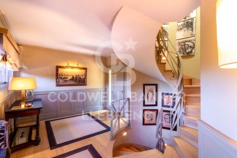 Сasa de 6 dormitorios en venta en Barcelona, Cataluña, Spain № 5584 - foto 27