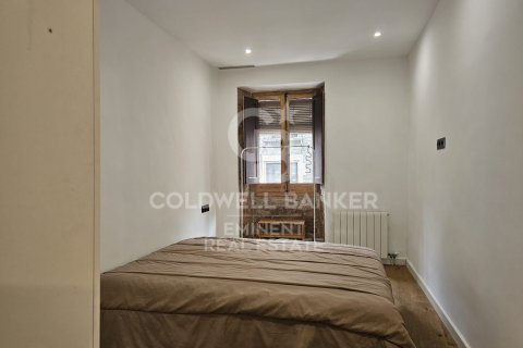 Apartamento de 2 dormitorios en venta en Barcelona, Cataluña, Spain № 5581 - foto 11