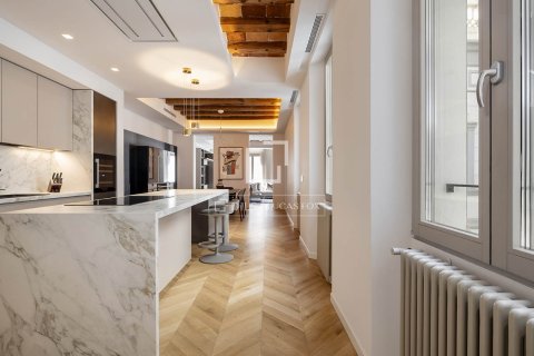 Купить квартиру в Барселона, Испания с 3 спальни, 183м², № 6553 - фото 9