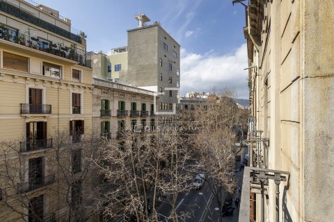 Купить квартиру в Барселона, Испания с 3 спальни, 183м², № 6553 - фото 17