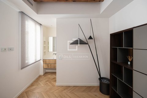 Купить квартиру в Барселона, Испания с 3 спальни, 183м², № 6553 - фото 22