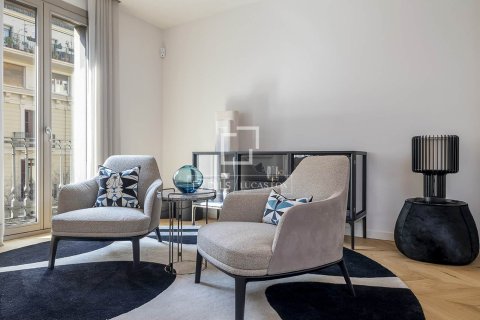 Купить квартиру в Барселона, Испания с 3 спальни, 183м², № 6553 - фото 3