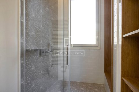 2 bedrooms apartment for sale in Barcelona, Catalonia, Spain № 6556 - photo 22