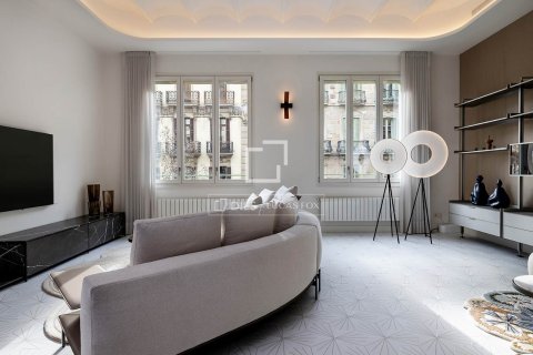 2 bedrooms apartment for sale in Barcelona, Catalonia, Spain № 6556 - photo 8