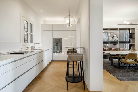 3 bedrooms apartment for sale in Barcelona, Catalonia, Spain № 6555 - photo 13