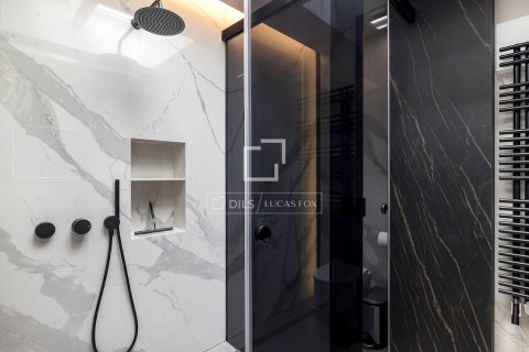 2 bedrooms apartment for sale in Barcelona, Catalonia, Spain № 6554 - photo 20